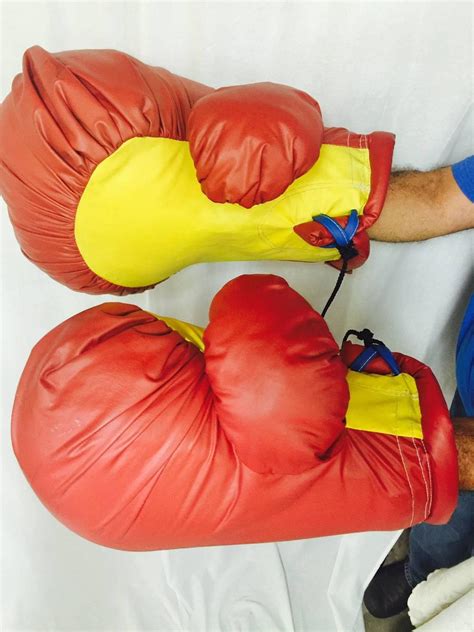 oversized boxing gloves for sale.